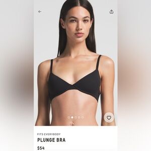 SKIMS Black Plunge Bra